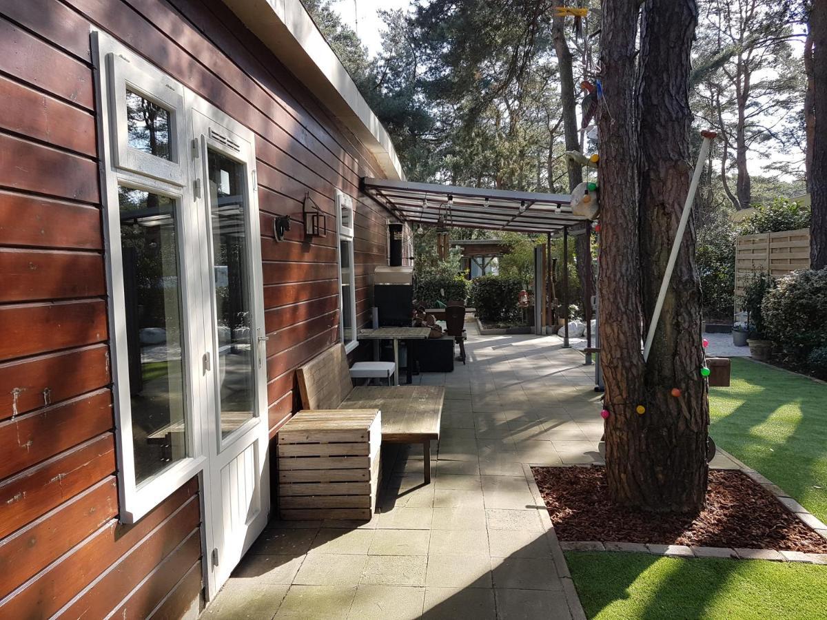 " Casitacuriosa " Chalet Op Camping Met Buitenzwembad Balen Exterior photo